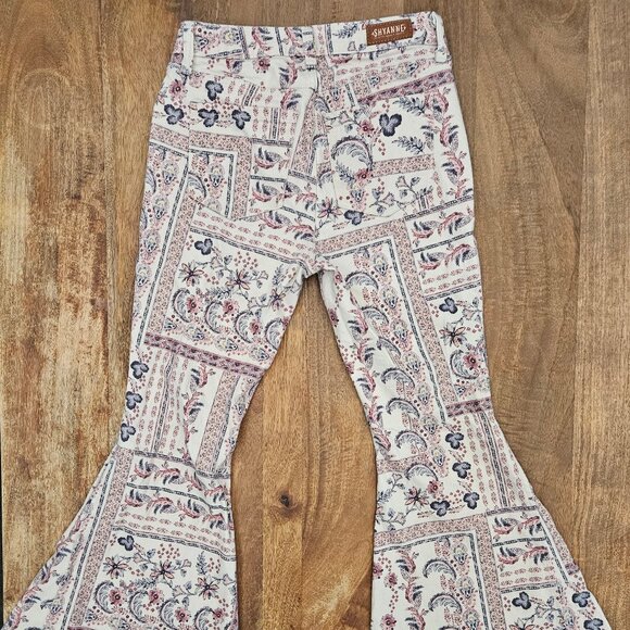 Shyanne Bell Bottom Jeans Womens 29x32 Floral Paisley Country Wear Pants - Picture 8 of 9
